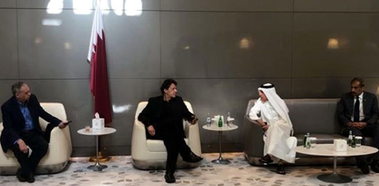 CEO Qatar Airways meets PM Imran Khan in transit to US