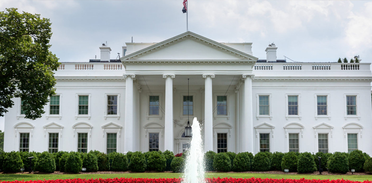 White House offers 2 million employees financial incentives to quit