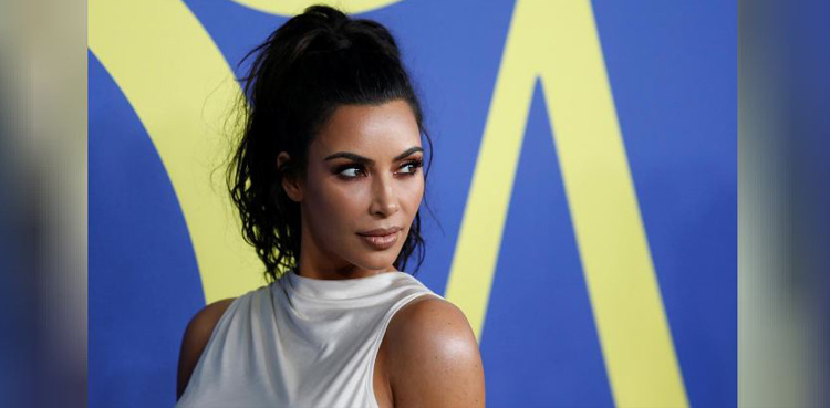 TV celebrity Kim Kardashian in trouble!