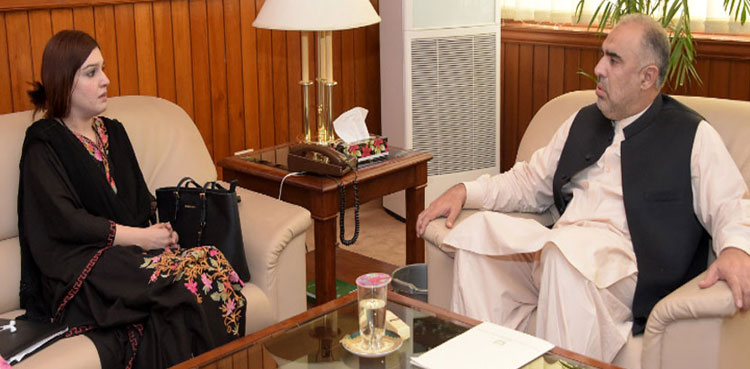 NA Speaker reiterates diplomatic, political support to Kashmiris