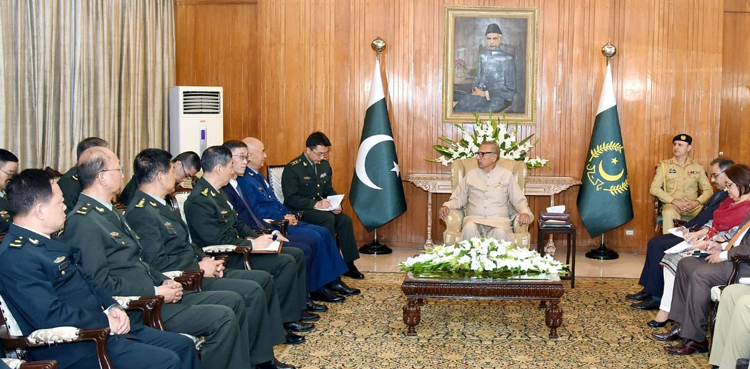 President Alvi hails Chinese support, defence cooperation