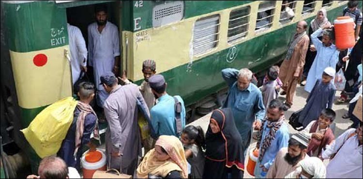 No more tobacco smoking at trains, railway stations: police