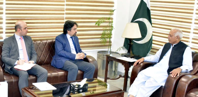 Pakistan, Turkey agree to intensify cooperation in aviation field