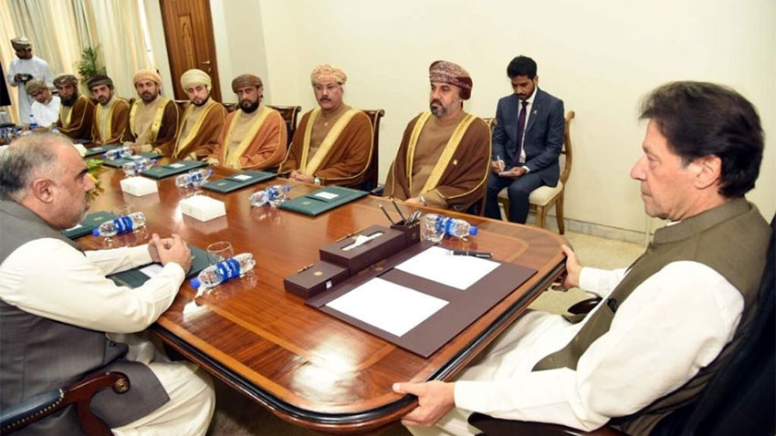 PM apprises Oman's delegation of brutal repression in Kashmir