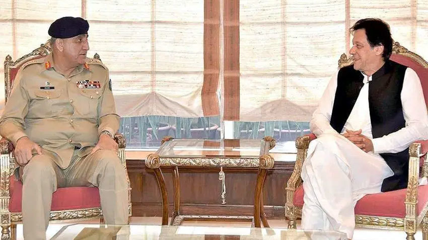 PM, COAS exchange views on regional environment, Kashmir situation