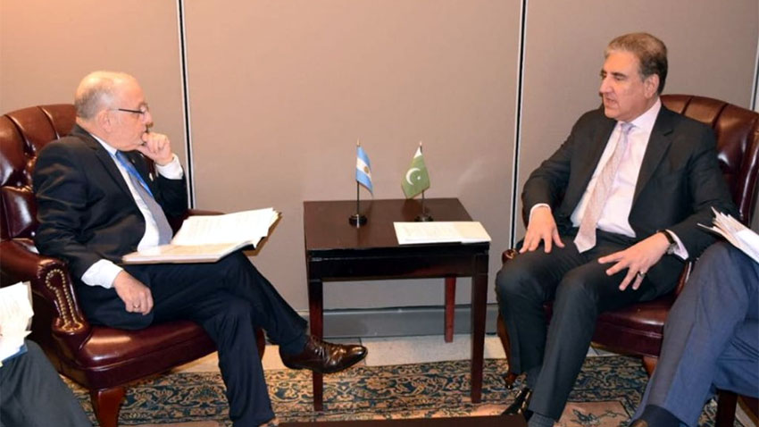 FM Qureshi, Argentinian counterpart discuss avenues for cooperation