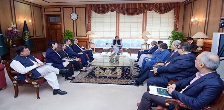 IMF delegation calls on PM Imran Khan