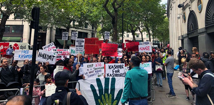 Thousands rally under 'Kashmir Freedom March' to Indian High Commission in London