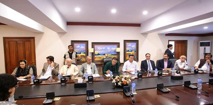 PM Imran expresses satisfaction over implementation on CPEC projects