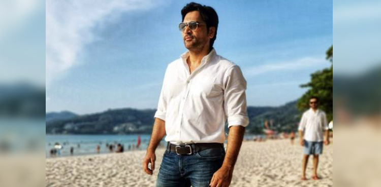 Humayun Saeed on fans showering him with massive love in Multan