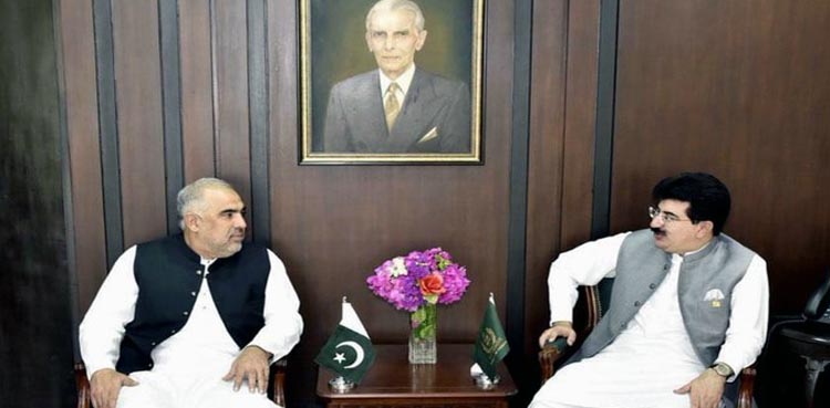 Sadiq Sanjrani, Asad Qaiser discuss strategy for NA session