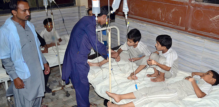 45 school students in Hyderabad hospitalized after suspected food poisoning