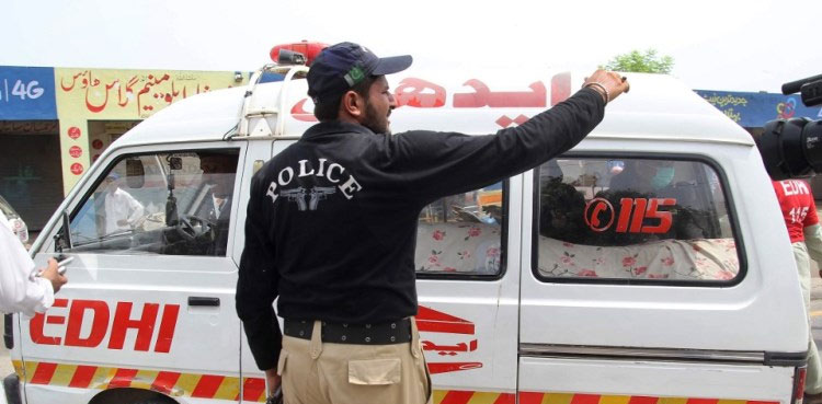 Citizen kills alleged dacoit in Boat Basin