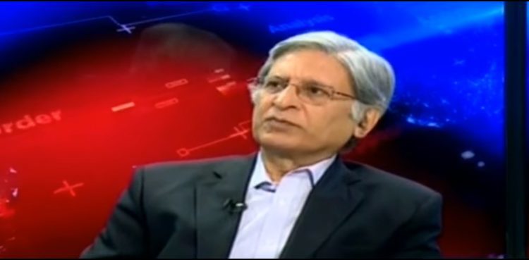 Aitzaz Ahsan condemns lawyers' attack over PIC, terms it shameful act