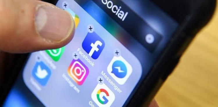 France set to allow police to spy through phones