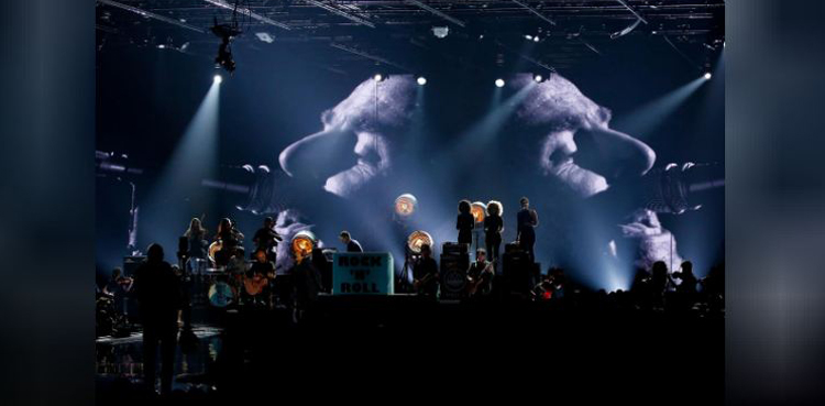 Liam Gallagher wins first ever MTV Rock Icon award at MTV Europe Music Awards