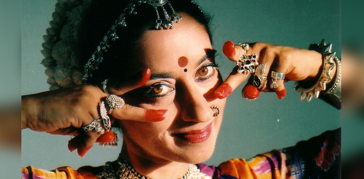 Documentary on Sheema Kermani wins awards at Montreal Film Festival