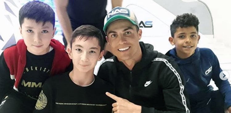 Disabled 12 year old meets football idol Christiano Ronaldo