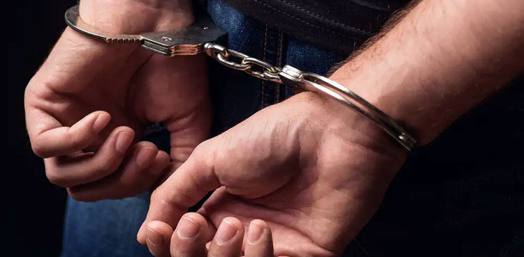 Police nab most wanted Lyari gang war member in Karachi