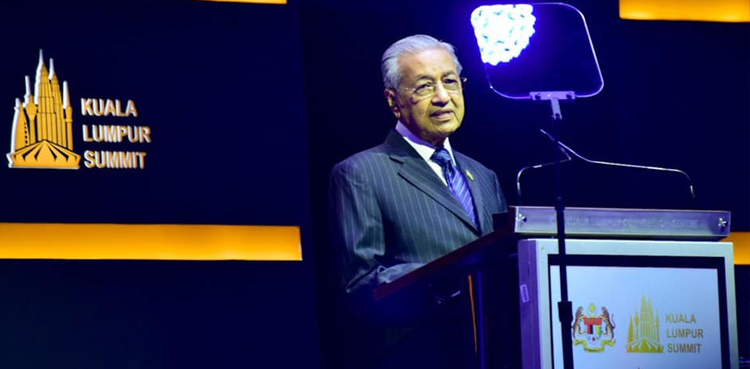 Mahathir loses seat in first election defeat in 53 years