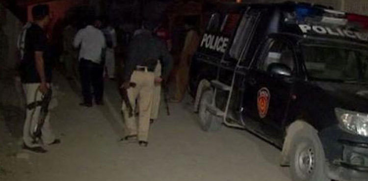Dacoits blow themselves up during police operation in Ghotki