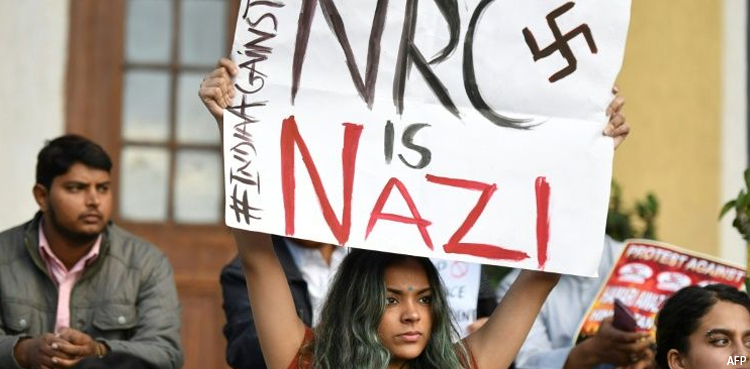 Dozen hurt in fresh Indian student clashes