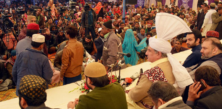 FM Qureshi slams India over controversial citizenship act