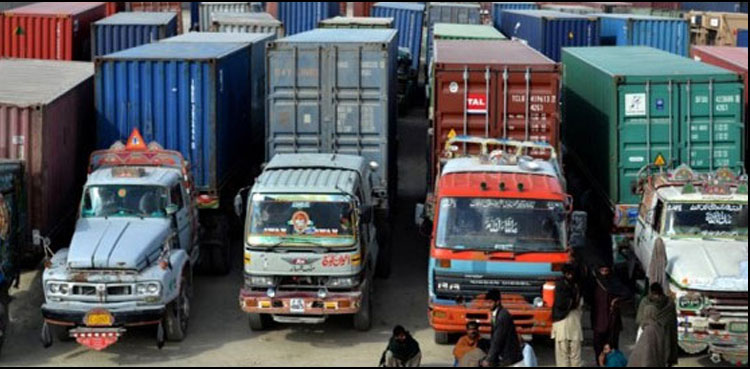 Transporters call on governor Sindh as exports suffer from ongoing strike