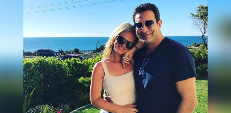 'What a clean beach': Wasim Akram lauds Shaniera's successful campaign