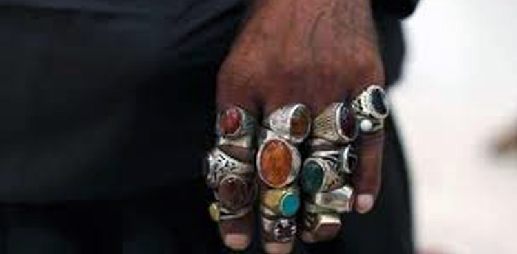 Police catch fake faith healer in Sialkot who resided in graves