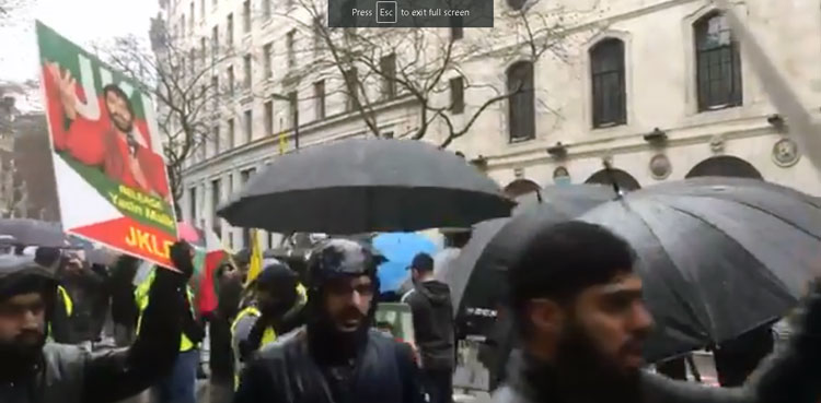 Kashmiris protest outside Indian High Commission in London amid severe cold