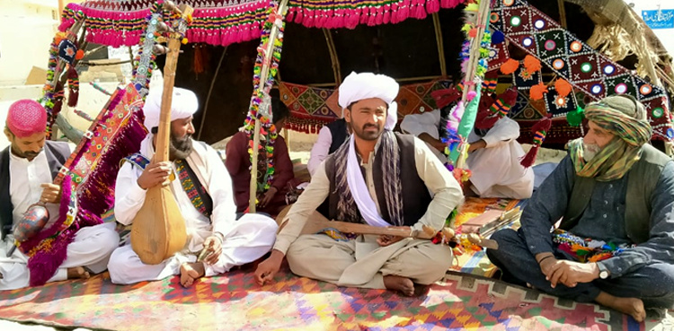 President Alvi inaugurates five-day 'Sibi Mela' in Balochistan