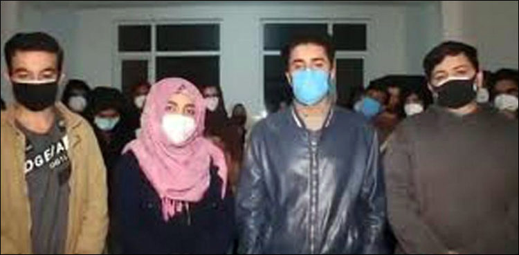 China grants visa extension to Pakistanis stranded in Urumqi