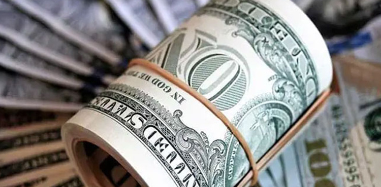 US dollar crosses Rs166 mark amid surge in import bill