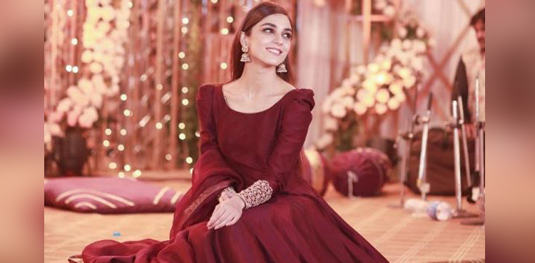 Maya Ali dazzles in a traditional outfit at Qawwali event