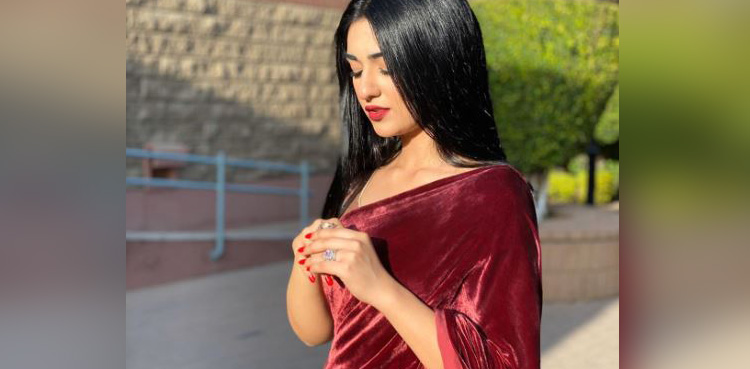 'I said yes': Sarah Khan's Instagram post leaves fans with questions