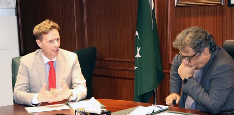 Maersk keen to increase its operations in Pakistan