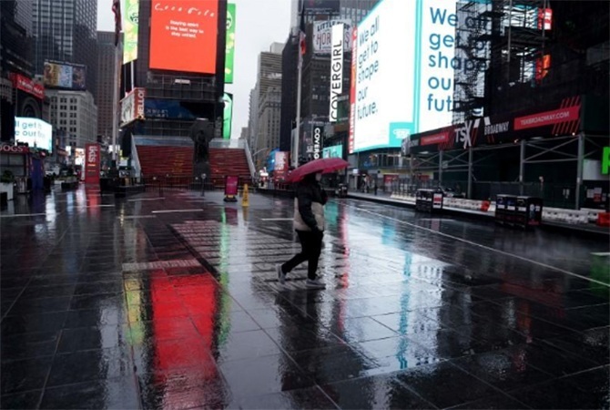 Back to work protests resume in coronavirus-battered U.S