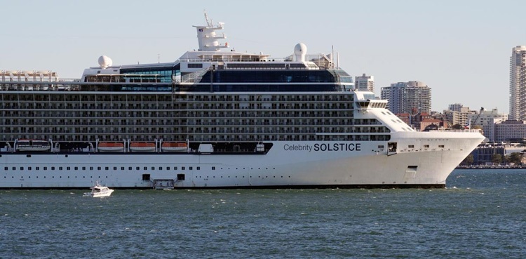 Australia coronavirus cases stable, cruise ships sent home