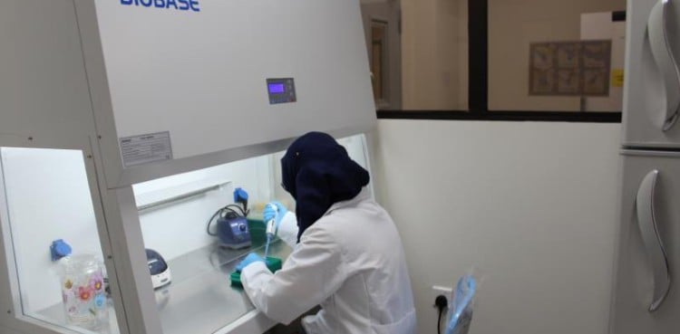 Sindh establishes coronavirus testing lab with capacity of 800 tests per day