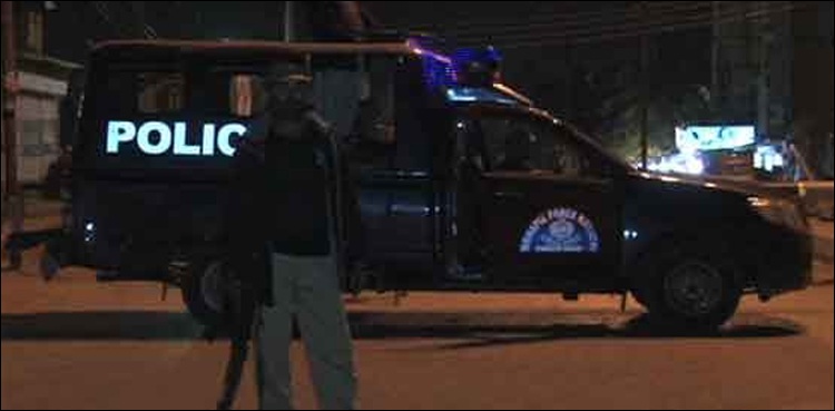 110 tola gold, cash robbed by armed men from a house in Karachi