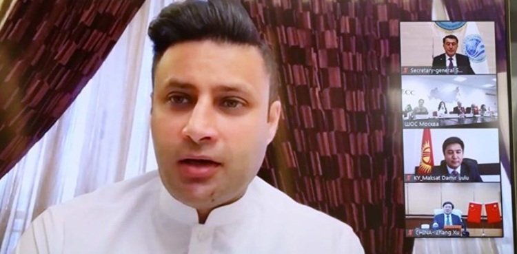 Israel visit rumors: Int'l media outlet apologizes to Zulfi Bukhari for reporting gaffe