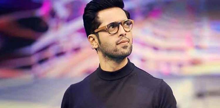 Celebrities extend birthday greetings to Fahad Mustafa