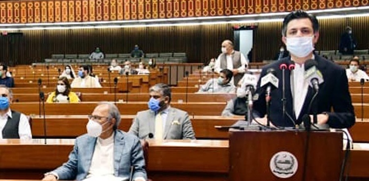 No new taxes imposed as PTI govt presents Rs7.13 trillion budget