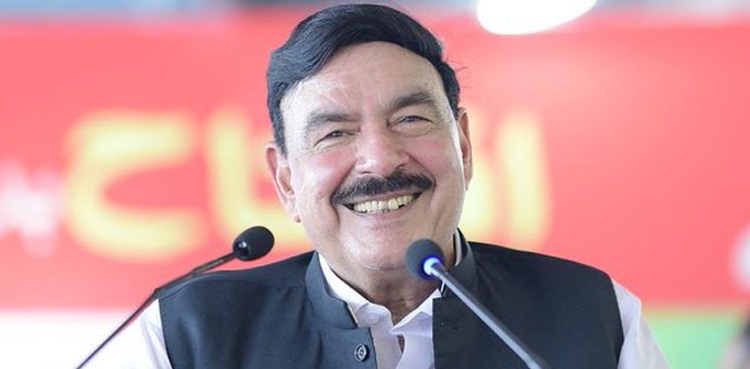 Railways Minister Sheikh Rasheed wins battle against coronavirus