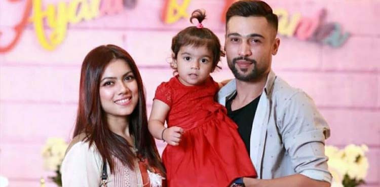 Cricketer Mohammad Amir, wife welcome baby girl