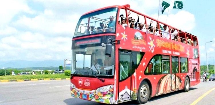 Double-decker bus service between Islamabad, Rawalpindi makes trial run