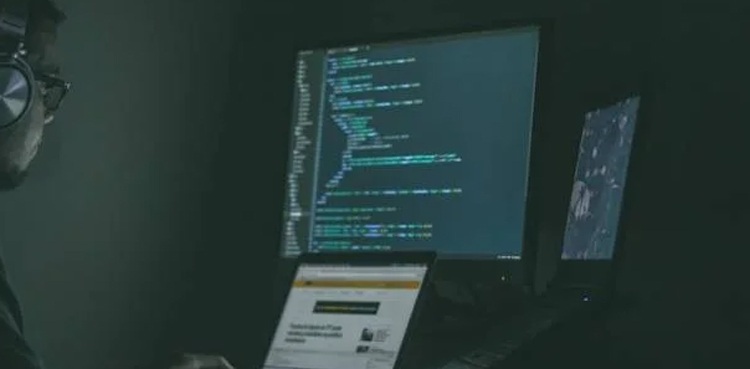 KP govt announces financial package for IT companies