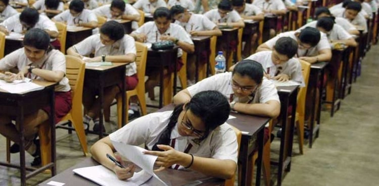 Sindh governor signs bill allowing promotion of matric, inter students