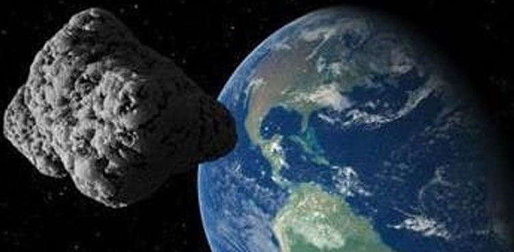 Large asteroid to zoom between Earth and Moon